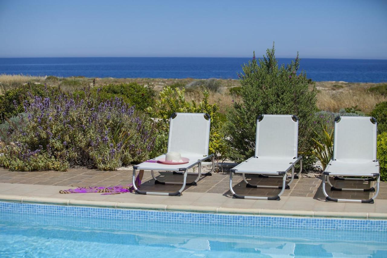 Protaras Seafront Villa Melissa ภายนอก รูปภาพ